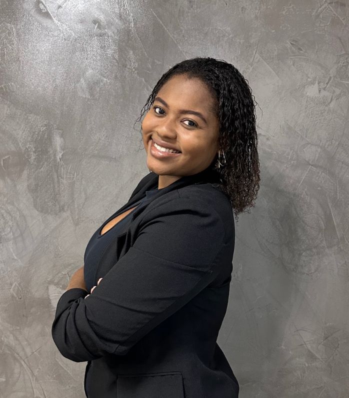Dra. Rayane Caetano